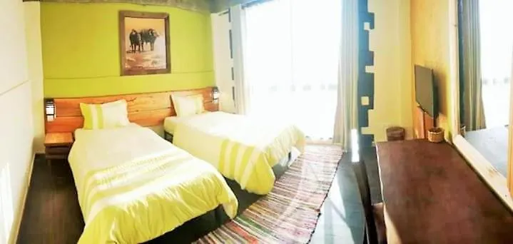 Hotel Safari Inn Kampala Uganda