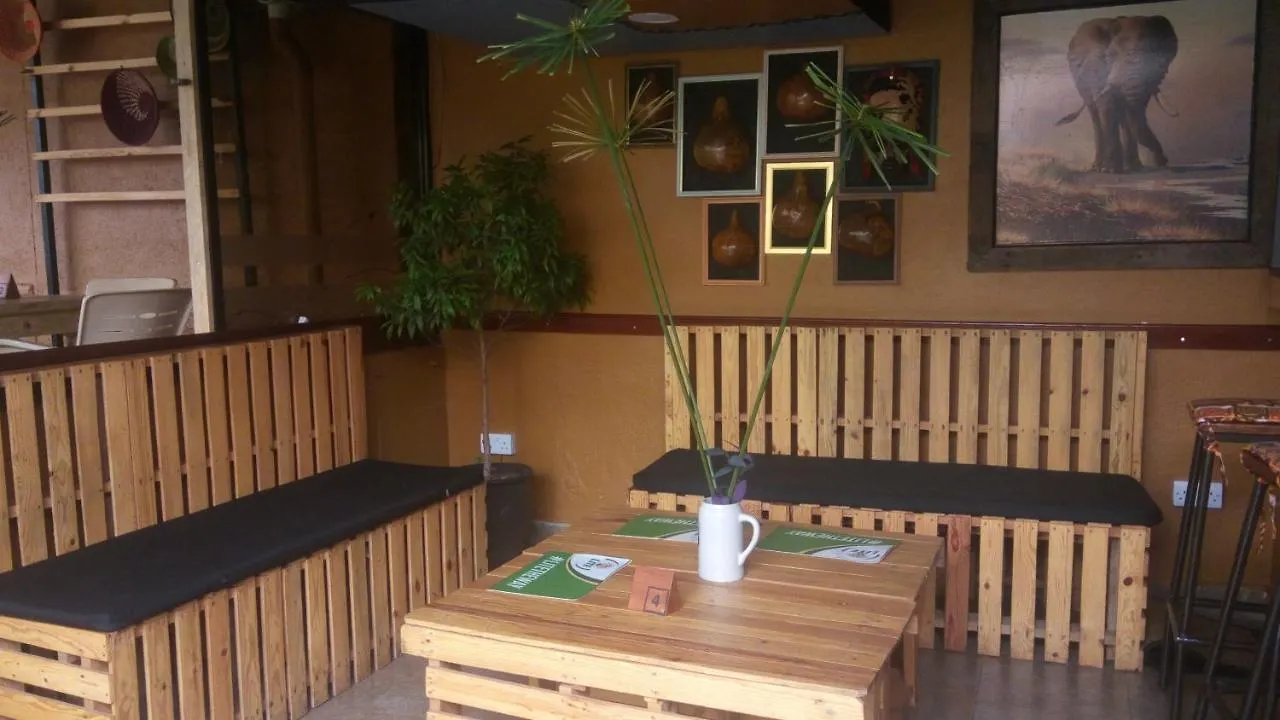 Safari Inn Kampala 0*,  Uganda