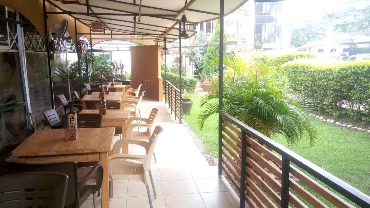 Safari Inn Kampala Hotel